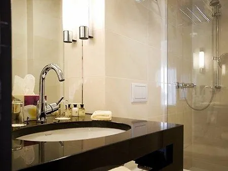 Venusberghotel 4*